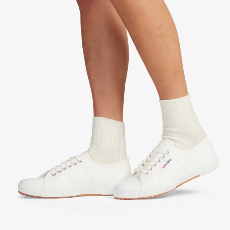 Superga 2750 Gewalktes Leder Weiß