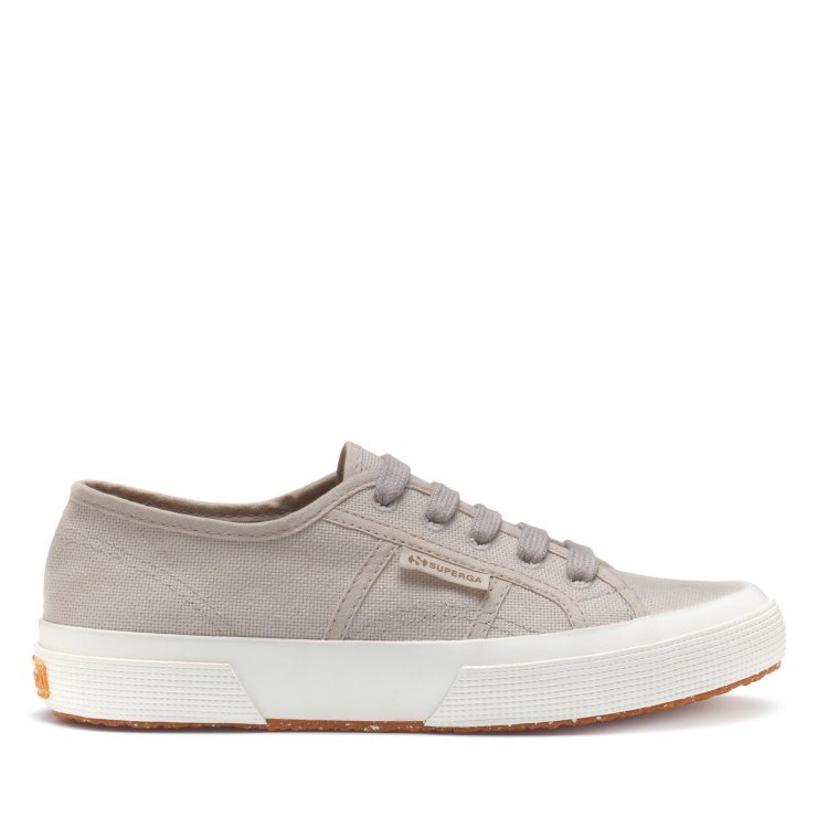 Superga 2750 Organic Canvas Naturfarbstoff Rosa Magentafarbene Blätter