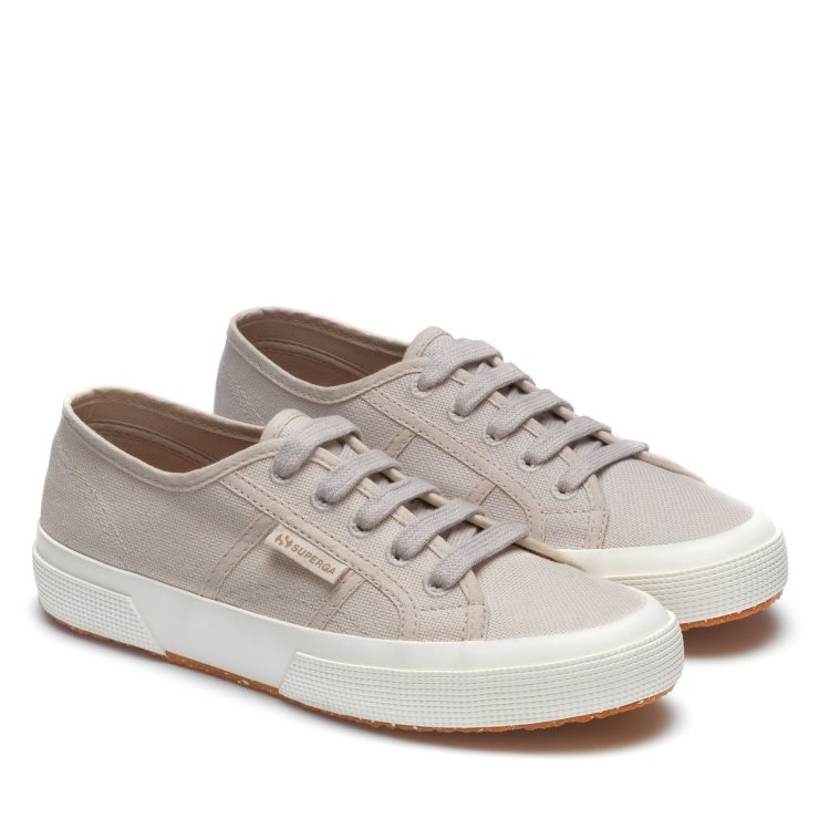 Superga 2750 Organic Canvas Naturfarbstoff Rosa Magentafarbene Blätter