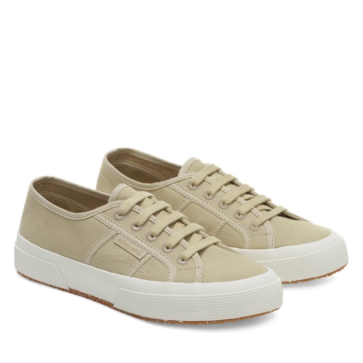Superga 2750 Organic Canvas Naturfarbstoff Magenta Terminalia