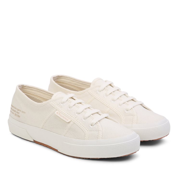 Superga 2750 Organic Canvas Naturfarbstoff Natur